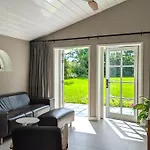 Holiday home Het Zomerhuis