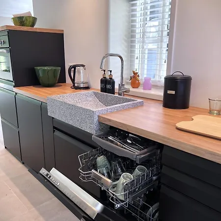 Het Zomerhuis Casa de Férias