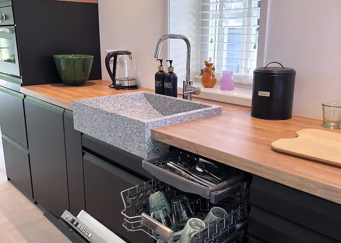 Het Zomerhuis Semesterbostad